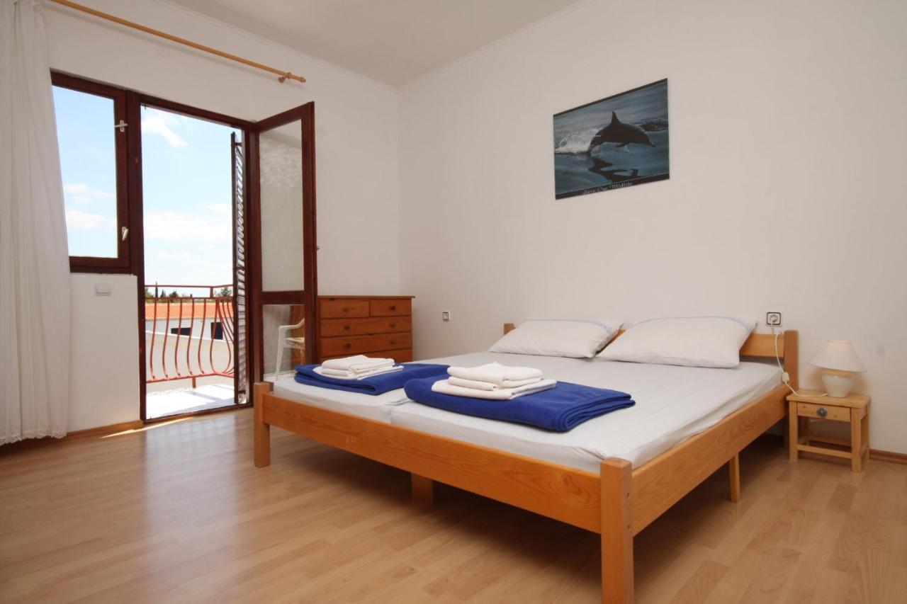 Apartments With A Parking Space Starigrad, Paklenica - 6431 Extérieur photo
