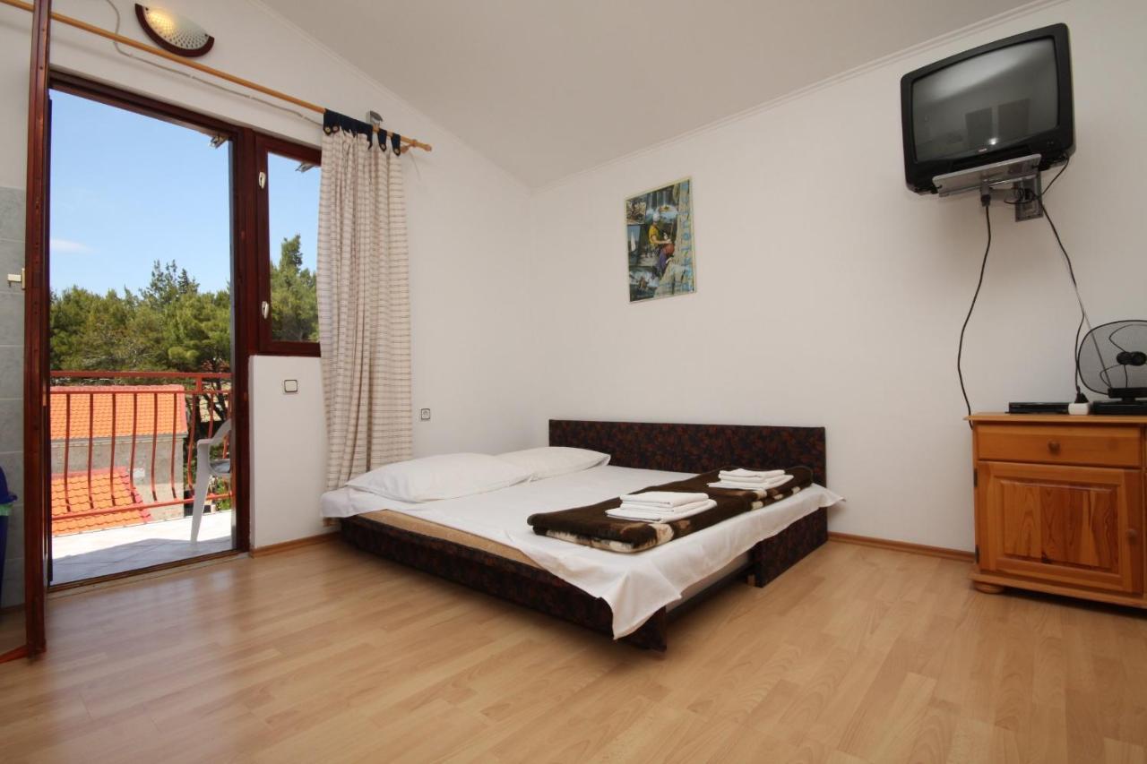 Apartments With A Parking Space Starigrad, Paklenica - 6431 Extérieur photo